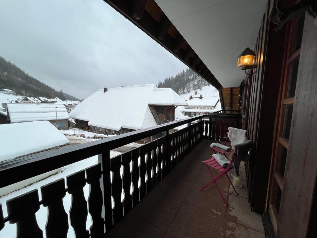 Galeriewohnung In Menzenschwand-Hinterdorf エクステリア 写真
